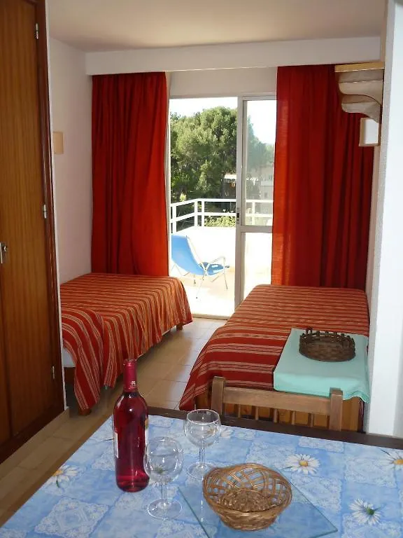 Apartamentos Promenade Peguera Apartment